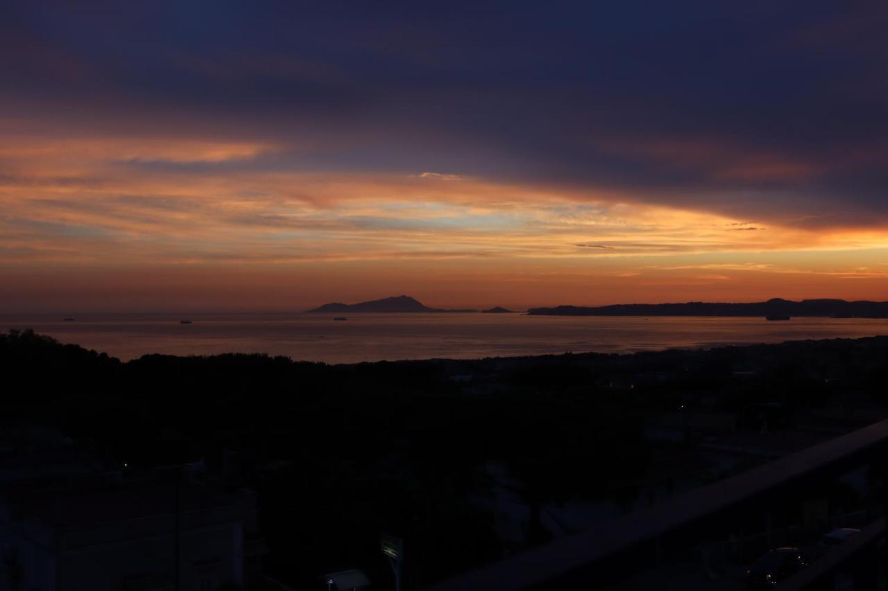 Panorama Love To Stay Ercolano Luaran gambar