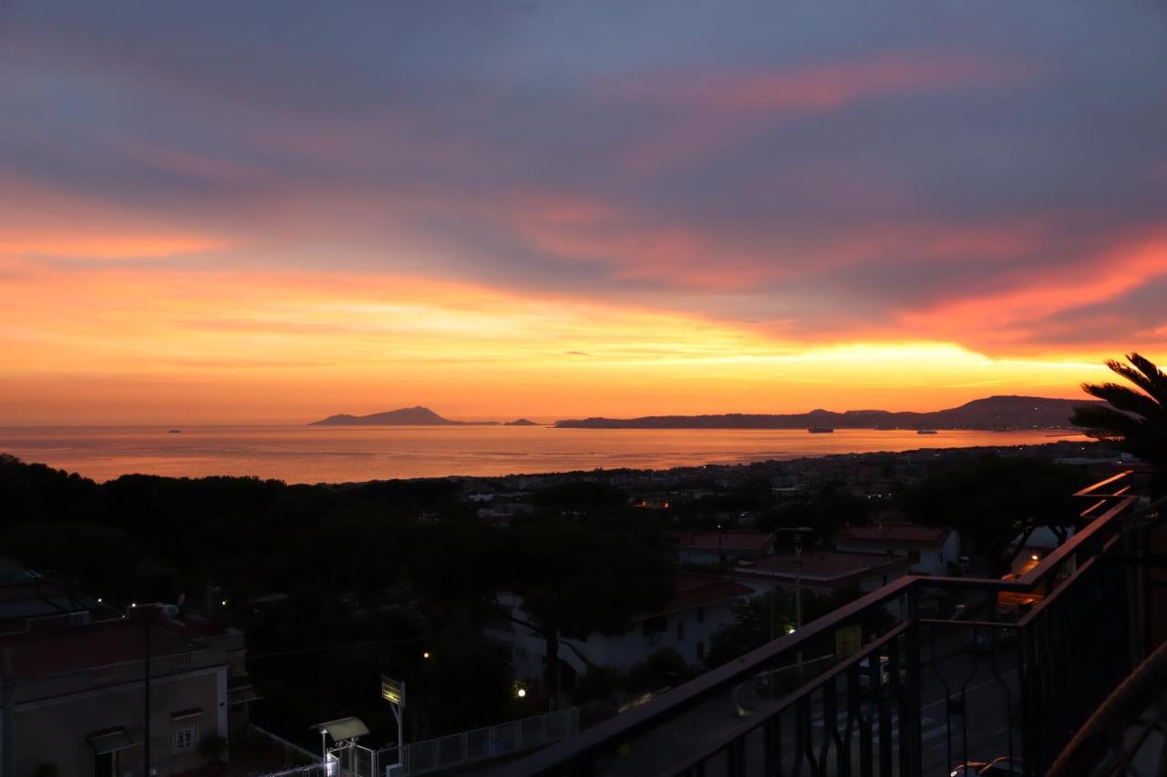 Panorama Love To Stay Ercolano Luaran gambar