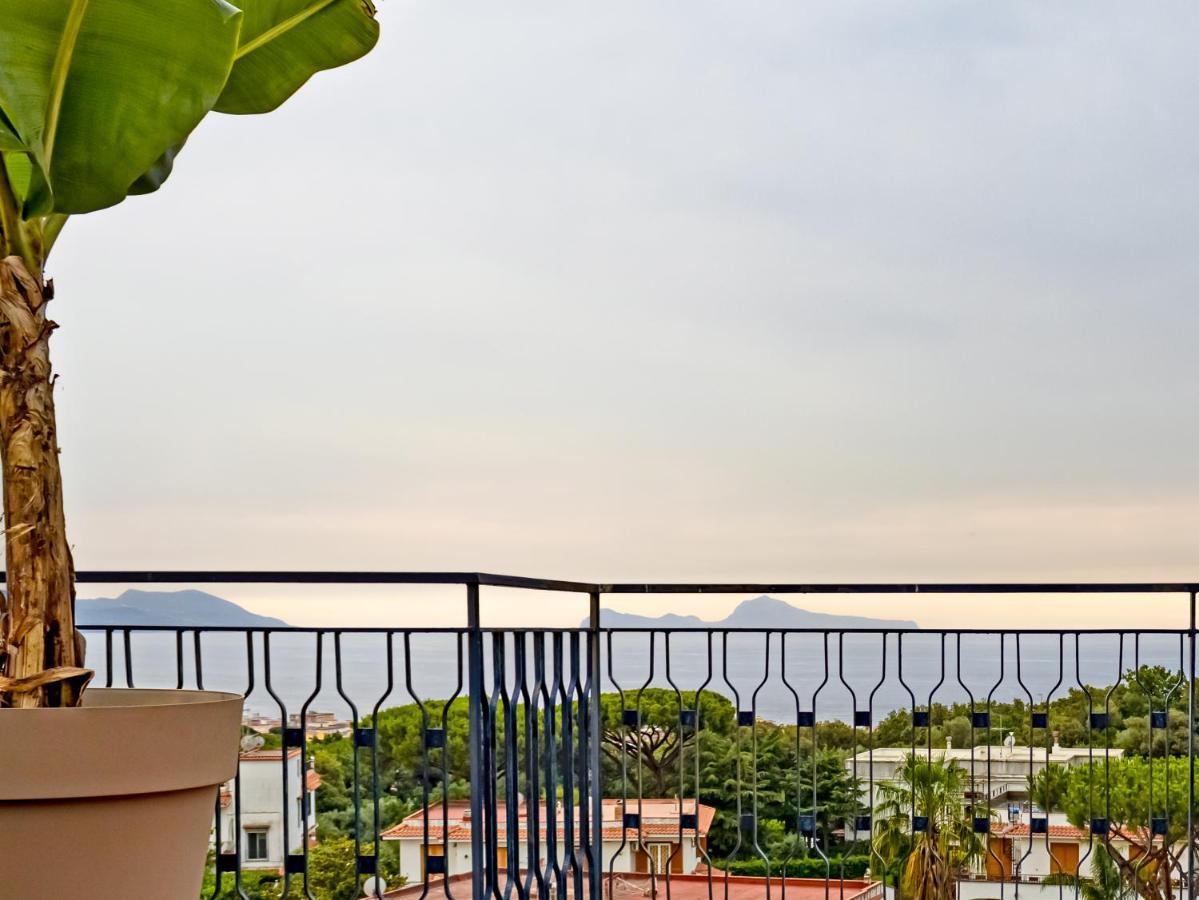 Panorama Love To Stay Ercolano Luaran gambar
